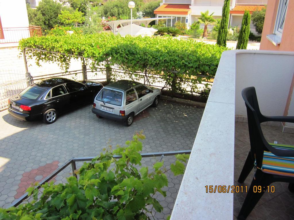 Apartments Antea Рогозниця Екстер'єр фото