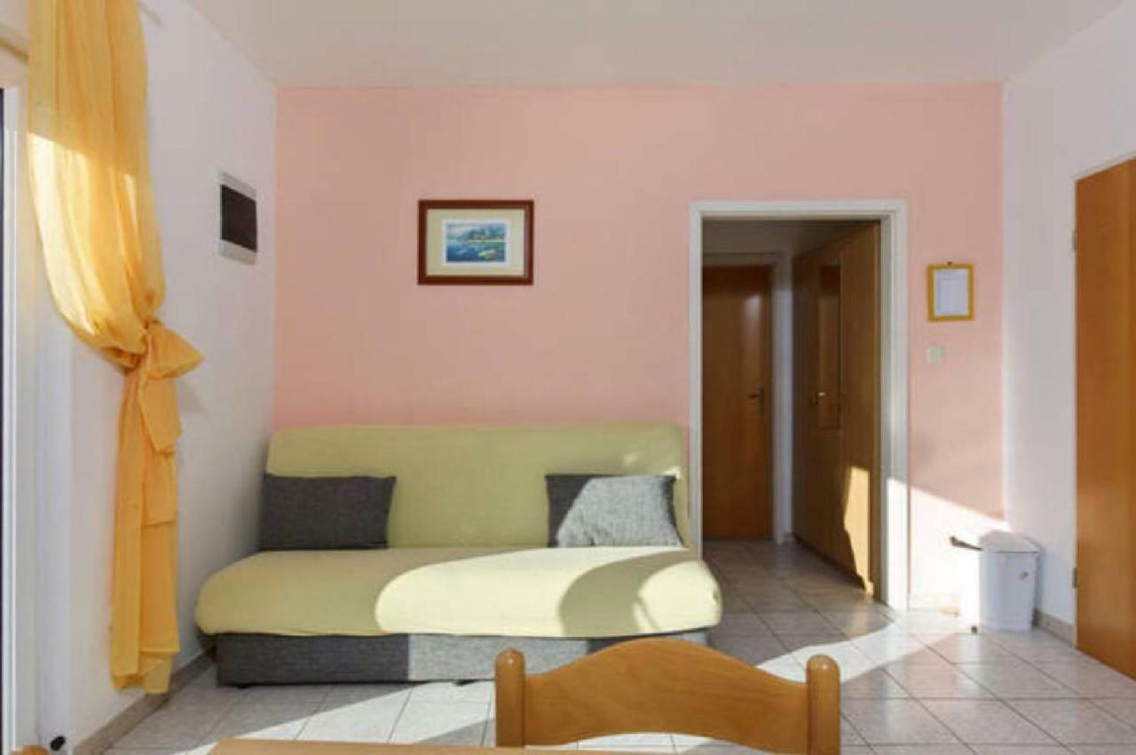 Apartments Antea Рогозниця Екстер'єр фото