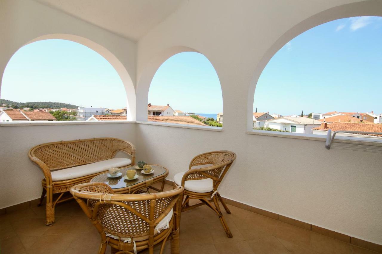 Apartments Antea Рогозниця Екстер'єр фото